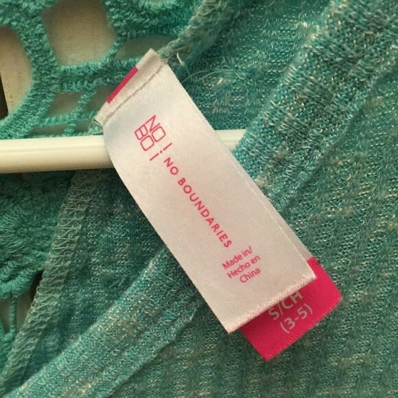 Seafoam Green Lace-Back Blouse Junior’s Small - Picture 3 of 3